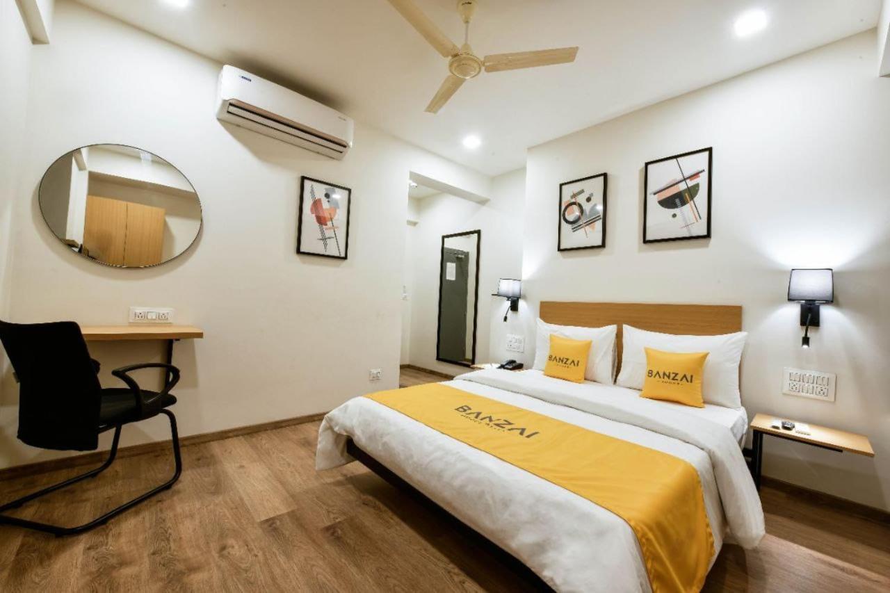 Banzai Rooms Nashik Exterior foto